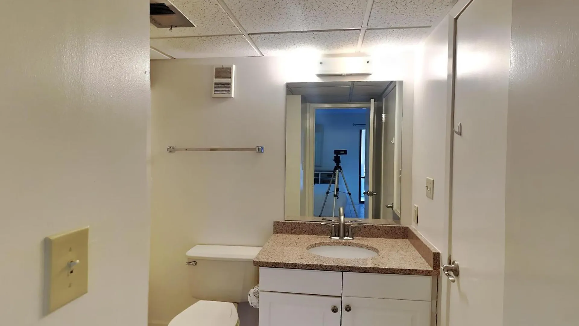 Edgewater Tower III 713 Apartment Panama City Beach