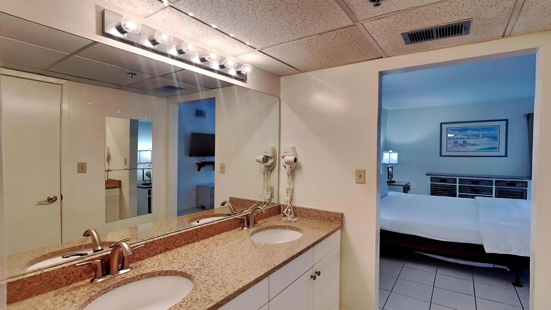 Edgewater Tower III 713 Apartment Panama City Beach